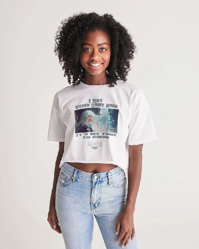 Beautiful white woman my time to shine Women's All-Over Print Lounge Cropped Tee